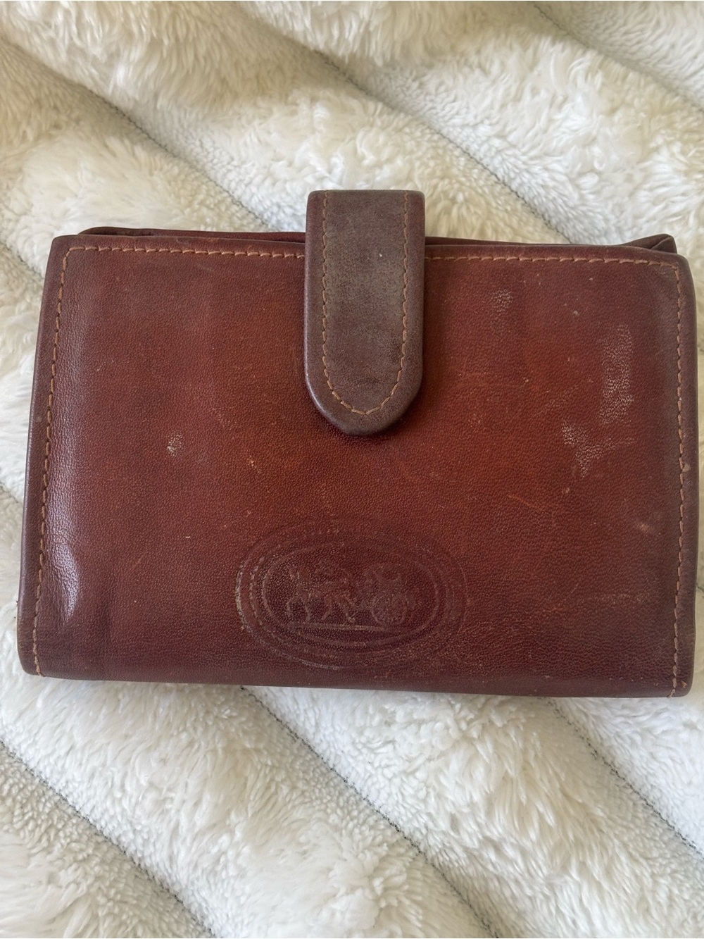 Men's Brown Leather Snap Wallet - Classic Bifold Style